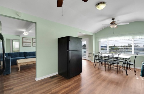 Ilexhurst House | Anthony Beach Cottages - Island Retreat Heated pool home w/4 bedrooms 3 baths