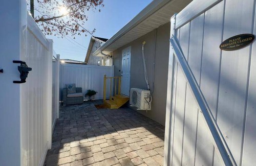 Azalea Park Apartment | Apartment ∙ 1 bedroom ∙ 2 guests