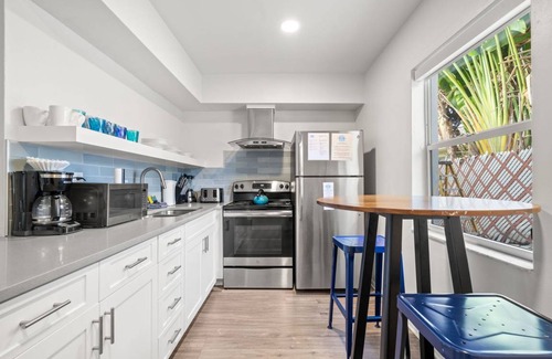 Bay Esplanade Apartment | Apartment ∙ 1 bedroom ∙ 4 guests