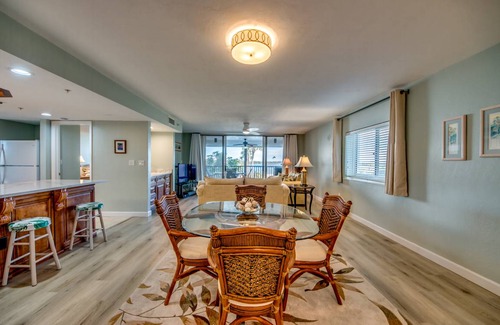 Mid Island Apartment | Apartment ∙ 2 bedrooms ∙ 4 guests