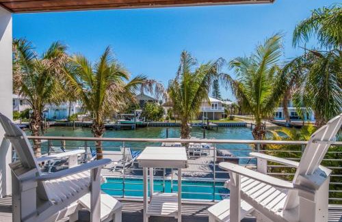 Holmes Beach House | Aqua Bay