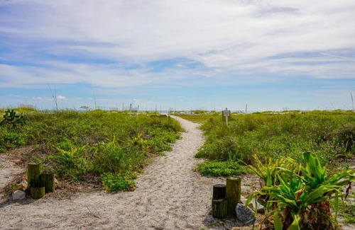 Treasure Island Apartment | Awesome Oceanfront condo! Unit #4