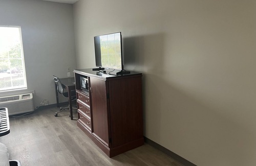 Lakeland Hotel | Baymont by Wyndham Lakeland