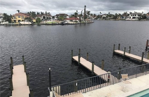 Vanderbilt Beach Condo | BEACH ACCESS TO VANDERBILT BEACH NORTH NAPLES ON BAY DOCKS INCLUDED