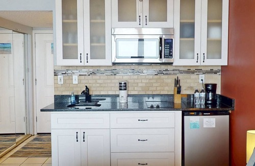 Treasure Island Condo | Beach and Bed! Both Perfect. Great Value.
