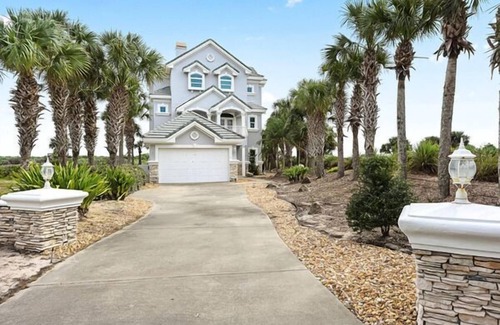 Palm Coast House | Beach Belle | Pet Friendly, Beach Access, Private Pool, Hot Tub!