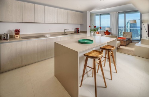 Hallandale Beach Apartment | Beach Front Premium Condo@Hyde