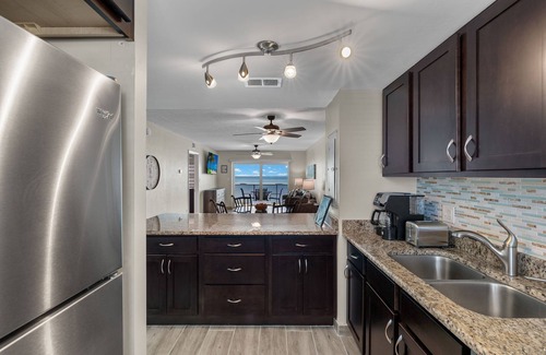 South Island Condo | Beach Front View/access. Updated finishes and open floor plan.
