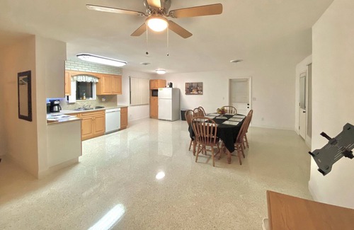 Ortona Park House | Beach House 3 bed, 2 bath in Ormond Beach FL