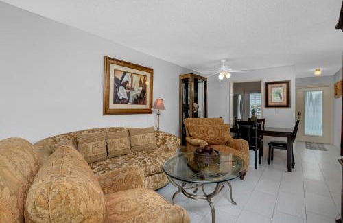 Old Naples Apartment | Beach Luxury 805