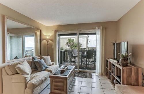 Fernandina Beach Apartment | Beach Steps Away Condo