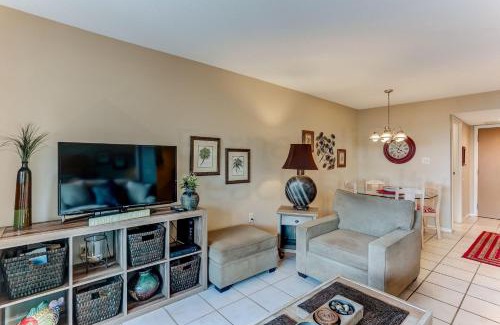 Fernandina Beach Apartment | Beach Steps Away Condo