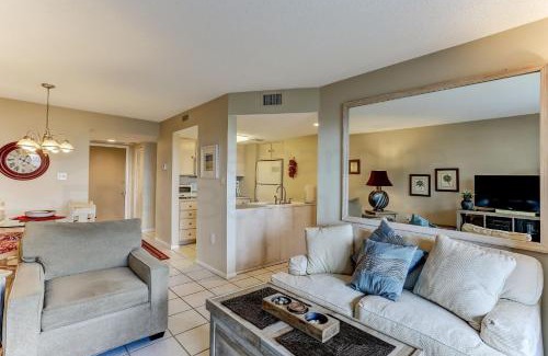 Fernandina Beach Apartment | Beach Steps Away Condo