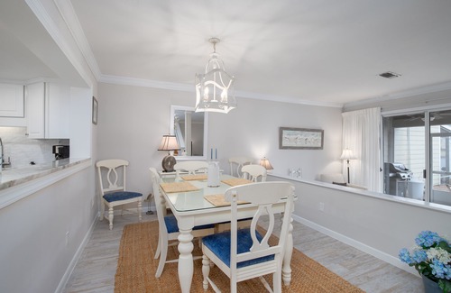 Sandestin Condo | Beach Villa w/NEW 6-Seat GOLF CART! Near Beach, Pool, Baytowne Wharf & Tram.