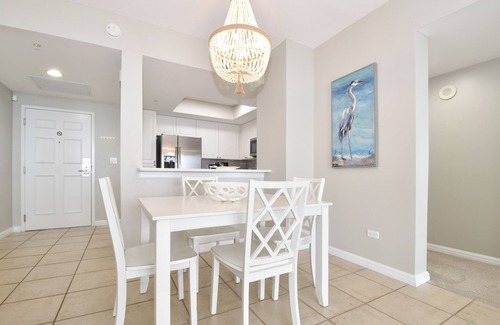 Fort Walton Beach - Destin Condo | Beachfront Condo with Views from Both Bedrooms. Includes Beach Service