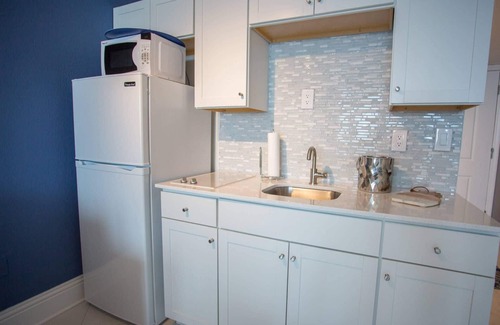Treasure Island Condo | Beachfront Stateroom. Perfect Views on the 5th Floor. Comfortable & Relaxing in Great Location.