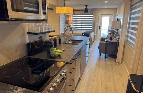 Bradenton Beach Condo | Beachfront Studio - One the sand - New Remodel - Free Parking - I