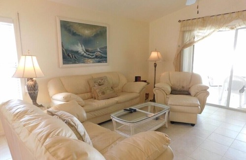 Beachwalk Isles House | BeachWalk Isles 3/2 Pet Friendly Home