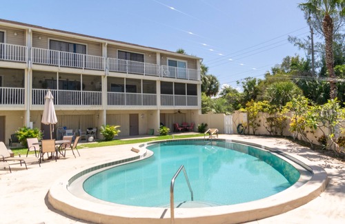 Holmes Beach House | Beachy Townhouse 102