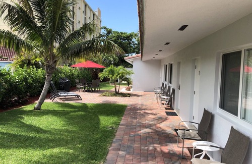 Deerfield Beach Apartment | Beautiful Beach-side Studio, steps from beach