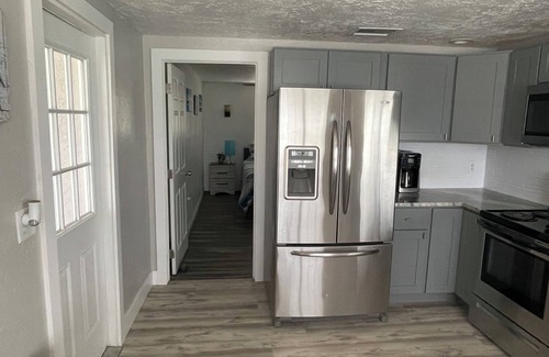Overbrook Gardens House | Beautiful Coastal Home located within 2 miles to the beach!