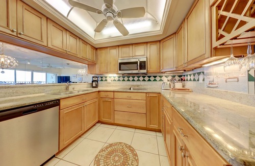 Indian Rocks Beach Condo | BEAUTIFUL CONDO WITH PERFECT VIEW OF BEACH AND GULF WITH NEW HEATED POOL