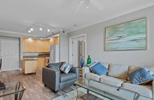 Edgewood Condo | Beautiful Fort Myers Waterfront Gem