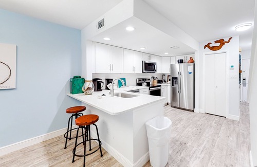 Sandestin House | Beautiful gem at Bayou Village, golf cart, WiFi, & resort pools