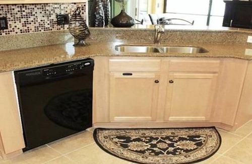 The Plantation Somerset House | Beautiful getaway home in Sunny Fort Myers Florida