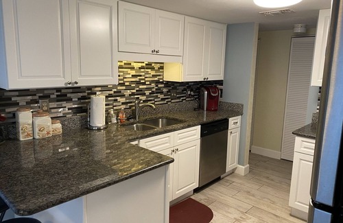 Daytona Beach Shores Condo | Beautiful Spacious, No Drive Beach, 3B/2B, Ocean View, Pets OK! Oceanfront Pool