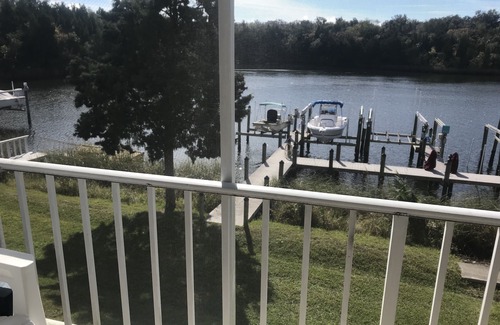 Crystal River Condo | Beautiful waterfront Condo, minutes from downtown, shopping and fishing!