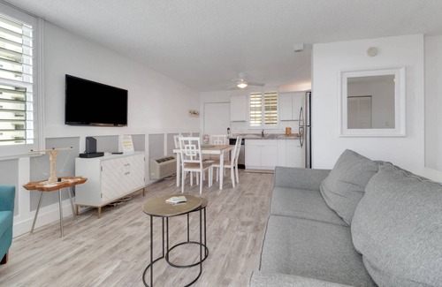 Bonita Springs Condo | Beautifully Remodeled Beach Getaway! Gulf View! Beach Gear & Over $100 of Free Daily Activities!