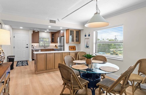 Sanibel Condo | Beautifully Remodeled, Two Bedroom, Gulf View Condo - Sand Pointe 211
