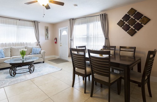 Florida North Atlantic Coast Apartment | Beautifully Renovated Palm Beach Gardens Appt