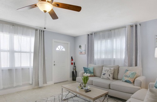 Florida North Atlantic Coast Apartment | Beautifully#2 Renovated Palm Beach Gardens Apartment2
