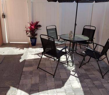 Town N County Park Bed & Breakfast | Bed and breakfast ∙ 1 bedroom ∙ 2 guests
