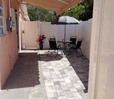 Town N County Park Bed & Breakfast | Bed and breakfast ∙ 1 bedroom ∙ 2 guests