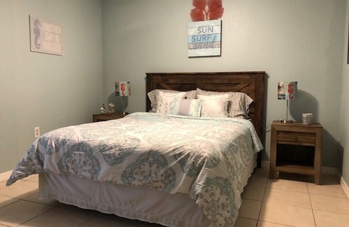 Bayview Apartment | BERMUDA BAY BEACH CLUB, SAINT PETERSBURG, FL