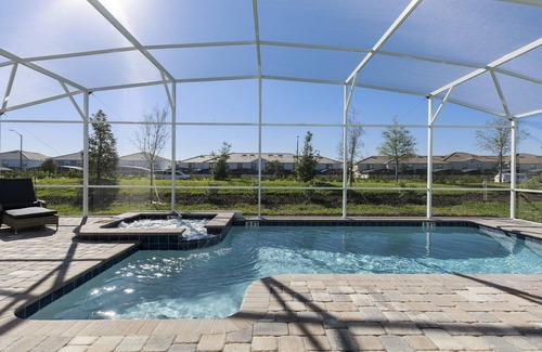 Davenport House | *BEST DEAL* Remarkable 9 BR Pool/SPA/Game, Nearby Disney, No Back Neighbor