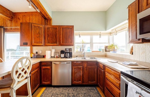 St. Augustine Beach House | Blue dolphin beach front cottage 5 star home- large private pool - one of a kind