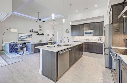 Pine Valley House | Blue Pearl| Pool | Hot Tub | 3 Bed, 2 Bath