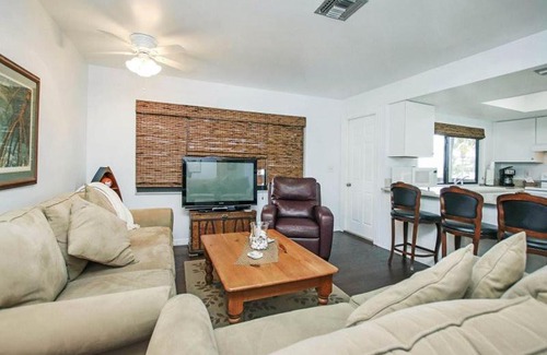 Bokeelia Apartment | Bokeelia BeachHouse RedFish