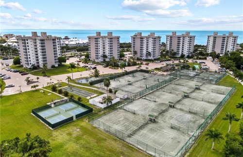 Bonita Shores House | Bonita Beach & Tennis One Bedroom Condos by IPG