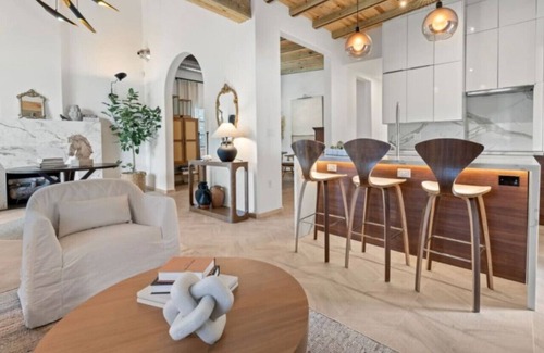 Liberty City House | Brand New Designer Home Wynwood Design District