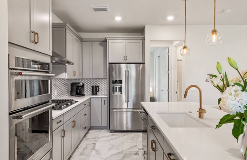 Naples House | Brand New Luxury 5 Bedroom Home with Private Pool