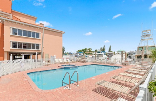 Madeira Beach Condo | Brand New Madeira Bay 1307