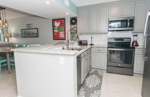 Gulf Lagoon Beach Condo | C102 Low Floor, 3 Pools, Spectacular Sunset View