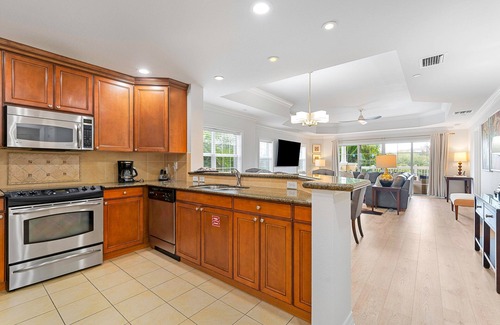 Reunion Condo | Cabana Comfort | 3 Bed Condo in Reunion Backing Onto Golf Course