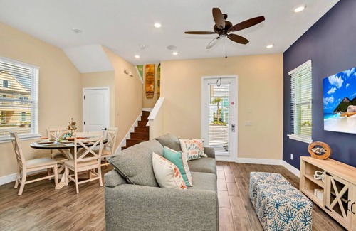 West Kissimmee Cottage | Cabin ∙ 2 bedrooms ∙ 6 guests