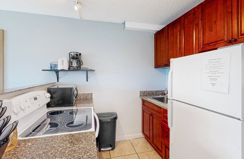 Marathon Condo | Canal-front condo with amazing views & convenient location
